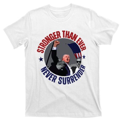 Trump Shot Photo Never Surrender Trump 2024 Butler Rally Trump T-Shirt