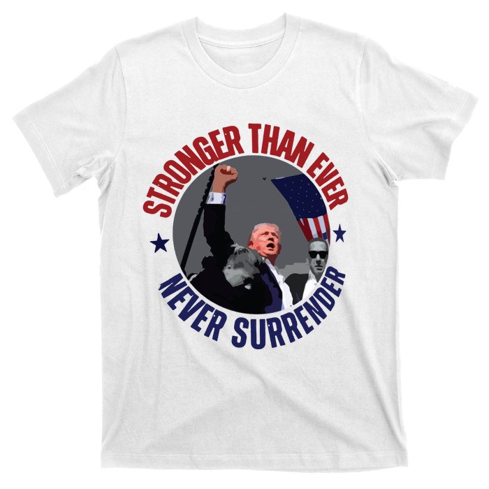 Trump Shot Photo Never Surrender Trump 2024 Butler Rally Trump T-Shirt