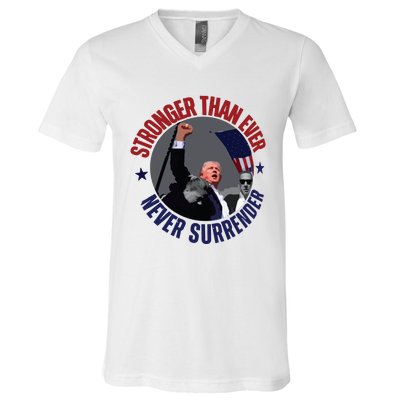 Trump Shot Photo Never Surrender Trump 2024 Butler Rally Trump V-Neck T-Shirt