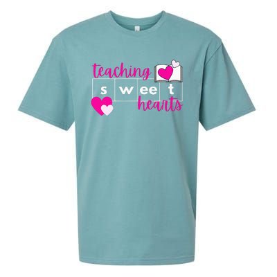 Teaching Sweethearts Reading Teacher Science Of Reading Sueded Cloud Jersey T-Shirt