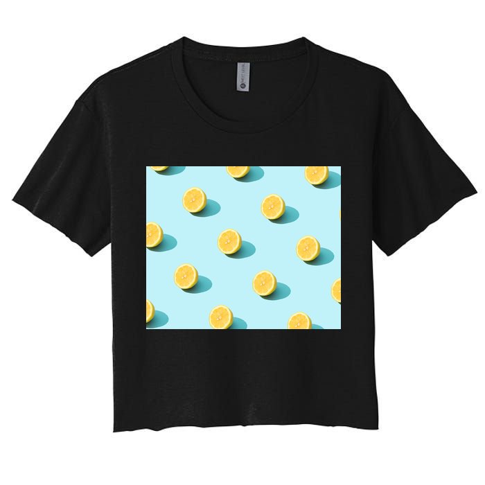 Trendy Sunlight Summer Pattern Lemons Women's Crop Top Tee