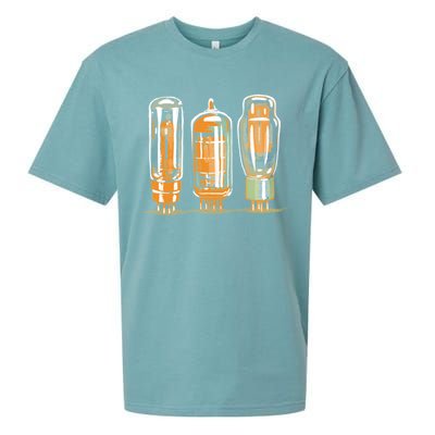 Throwback Style Stereo Amplifier Vacuum Tubes Sueded Cloud Jersey T-Shirt