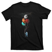 The Spaceman's Trip Astronaut Space Planets Balloons T-Shirt