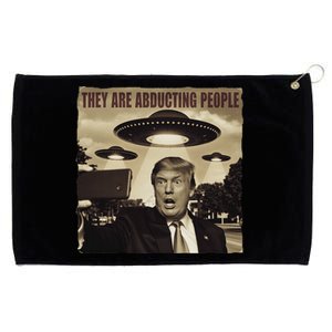 Trump Selfie Ufo Alien Abduction Trump Alien Ufo Abduction Grommeted Golf Towel