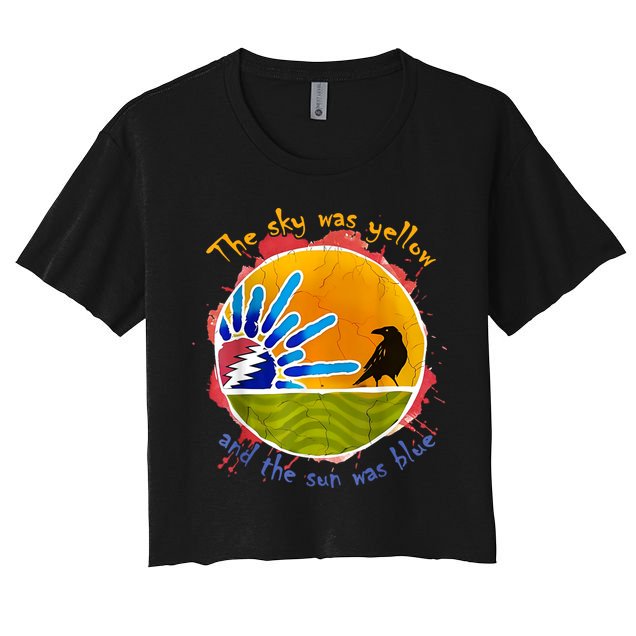 The Sky Was Yellow And The Sun Was Blue Women's Crop Top Tee
