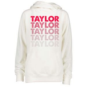 Taylor Womens Funnel Neck Pullover Hood