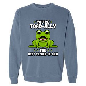 Toadgiftally The Best Fathergiftingiftlaw Frog Lover Daddygiftingiftlaw Cute Gif Garment-Dyed Sweatshirt