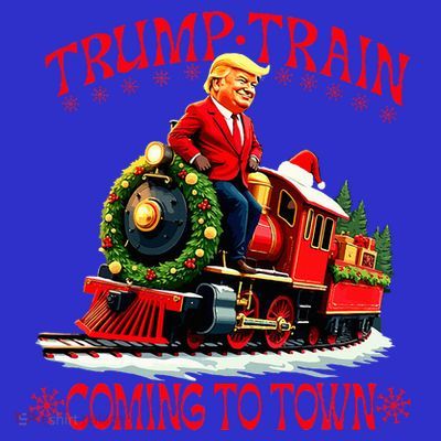 Trump Train Christmas Coming To Town Santa T-Shirt