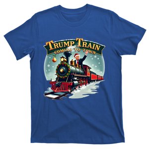 Trump Train Coming To Town Funny Christmas Santa Claus Gift T-Shirt