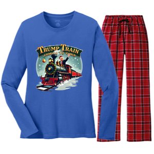 Trump Train Coming To Town Funny Christmas Santa Claus Great Gift Women's Long Sleeve Flannel Pajama Set 