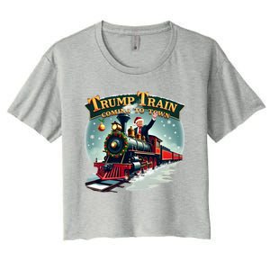 Trump Train Coming To Town Funny Christmas Santa Claus Great Gift Women's Crop Top Tee