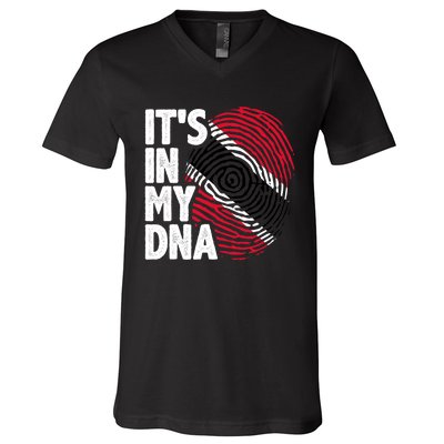 Trinidadian Tobagonian Dna Trinidad And Tobago Flag V-Neck T-Shirt