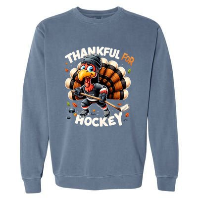 Turkey Thankful Hockey Retro Thanksgiving Hockey Lovers Gift Meaningful Gift Garment-Dyed Sweatshirt