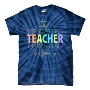 This Teacher Is Glowing Hello Summer Funny End Of School Tie-Dye T-Shirt