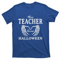 This Teacher Loves Halloween Teaching Scary Teach Spooky Gift T-Shirt