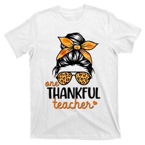 Thanksgiving Teacher Messy Bun Thankful Teacher T-Shirt