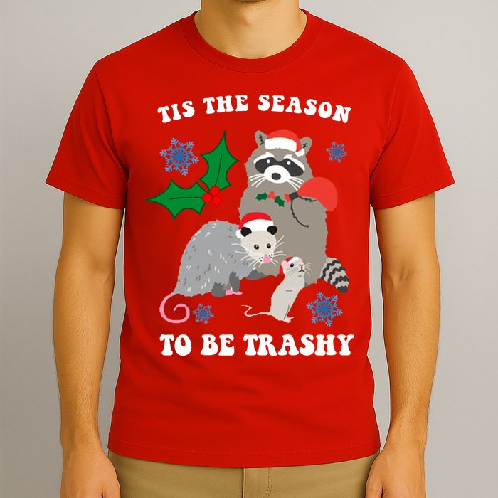 Tis The Season To Be Trashy Funny Raccoon Christmas T-Shirt