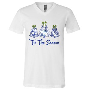 Tis The Season Chinoiserie Christmas Trees Funny Holiday  V-Neck T-Shirt