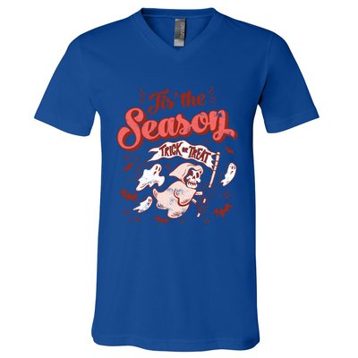 Tis' The Season Skeleton Ghost Retro Halloween Costume Party Gift V-Neck T-Shirt