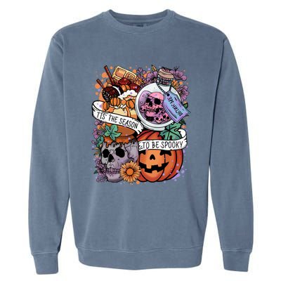 Tis The Season To Be Spooky Skull Pumpkin Halloween Costume Gift Garment-Dyed Sweatshirt