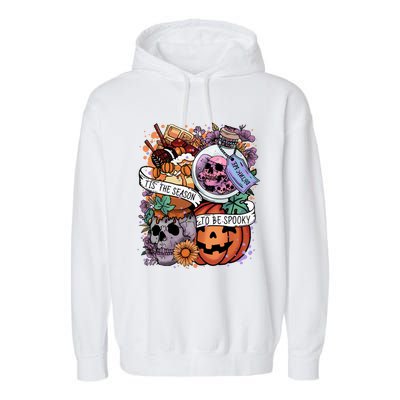 Tis The Season To Be Spooky Skull Pumpkin Halloween Costume Gift Garment-Dyed Fleece Hoodie