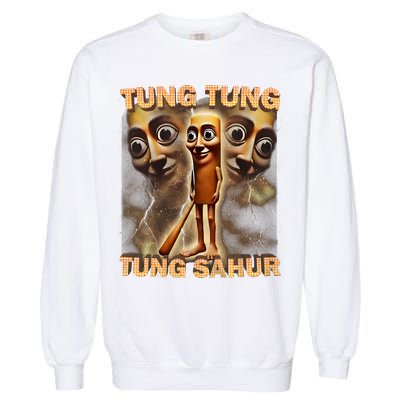 Tung Tung Tung Sahur Funny Meme Brainrot Humor Gen Z Garment-Dyed Sweatshirt