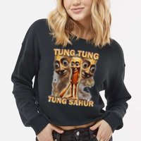 Tung Tung Tung Sahur Is Calling Funny Italian Brainrot Cropped Pullover Crew