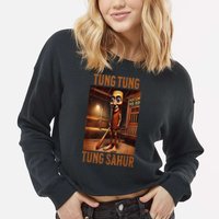 Tung Tung Tung Sahur Italian Brainrot Meme Cropped Pullover Crew