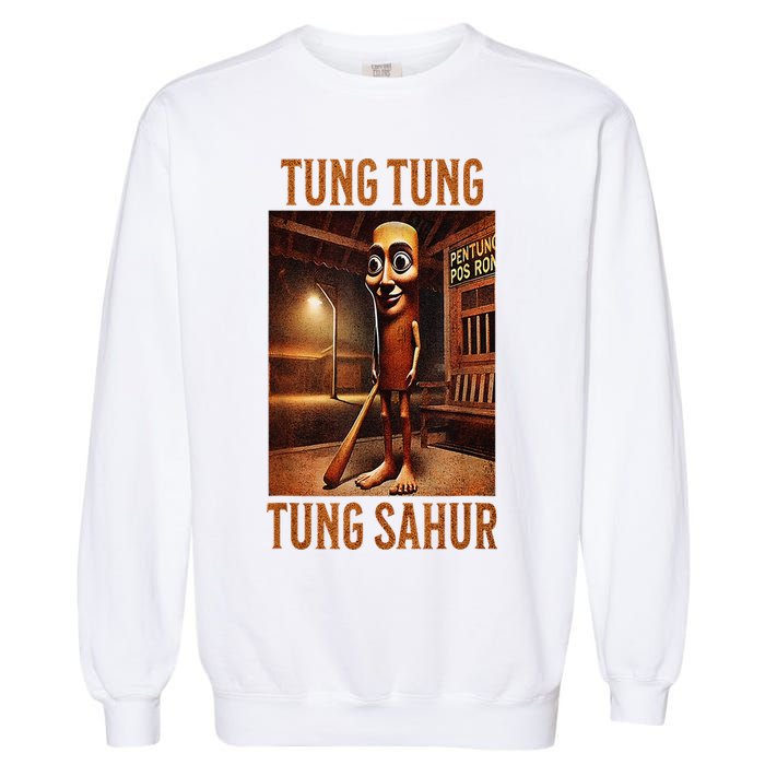 Tung Tung Tung Sahur Italian Brainrot Meme Garment-Dyed Sweatshirt