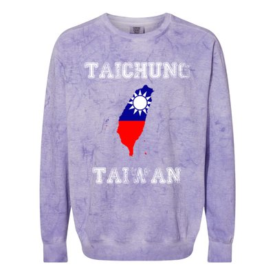 Taichung Taiwan Vintage Taiwan Flag Map Design Gift Colorblast Crewneck Sweatshirt