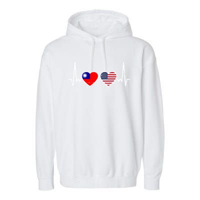 Taiwan Usa Heartbeat Taiwanese American Flag Funny Gift Garment-Dyed Fleece Hoodie