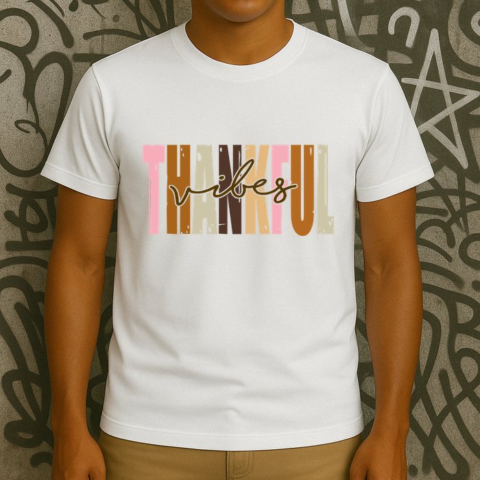 Thankful Vibes Holiday Cute T-Shirt