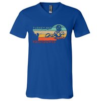 Thanksgiving Vintage Retro Turkey And Touchdowns Football V-Neck T-Shirt