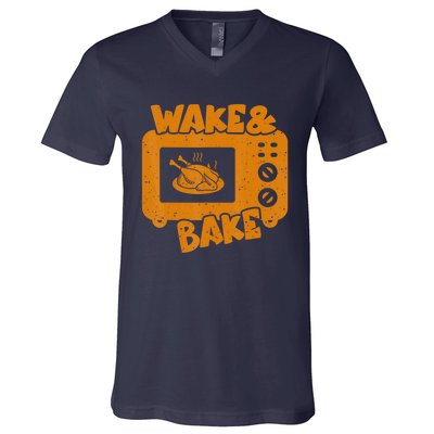 Turkey Wake Bake Feast Meal Dinner Thanksgiving Chef V-Neck T-Shirt