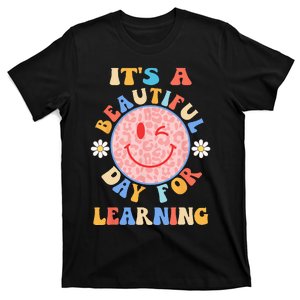 Teacher Women Back To School Beautiful Day For Learning T-Shirt