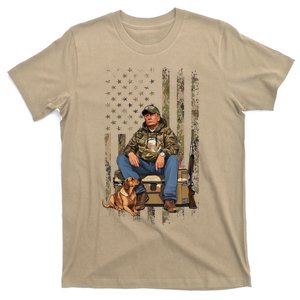 Trump With Dog Duck Waterfowl Hunting Camo President Trump T-Shirt