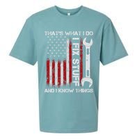 That's What I Do I Fix Stuff And I Know Things American Flag Sueded Cloud Jersey T-Shirt