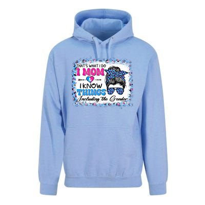 Thats What I Do I Mom I Know Things Gender Reveal Funny Gift Unisex Surf Hoodie