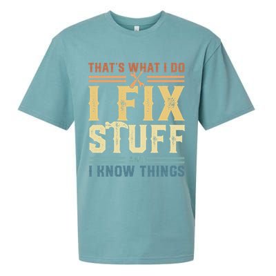 That's What I Do I Fix Stuff And I Know Things Retro Vintage Sueded Cloud Jersey T-Shirt