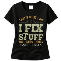 Thats What I Do I Read Books And I Know Things Funny Reading Womens T-Shirt