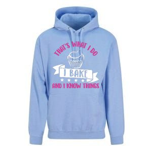 ThatS What I Do I Bake And Know Things Funny Baker Gift Unisex Surf Hoodie