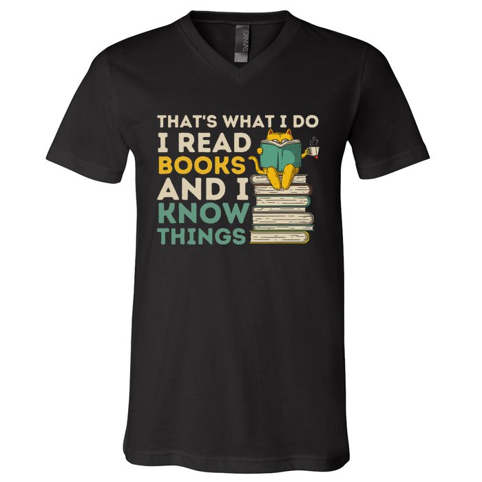 ThatS What I Do Reading Cat Funny Book & Cat Lover V-Neck T-Shirt