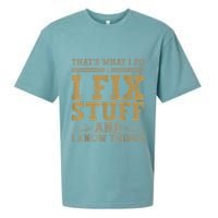 Thats What I Do I Fix Stuff And I Know Things Funny Men Sueded Cloud Jersey T-Shirt