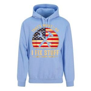 That's What I Do I Fix Stuff And I Know Things Funny Saying Unisex Surf Hoodie