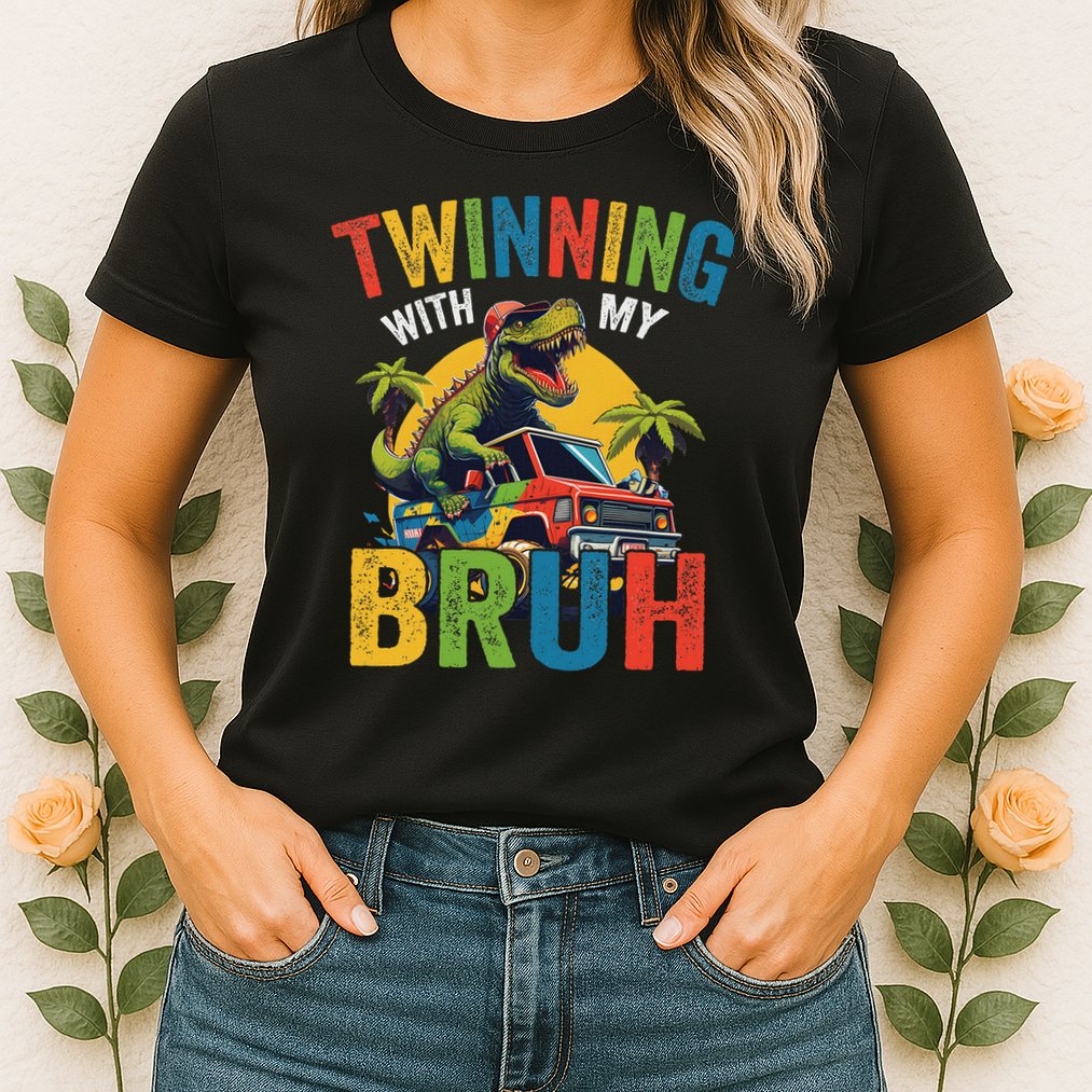 Twinning With My Bestie Funny Twin Day Spirit Week Womens T-Shirt