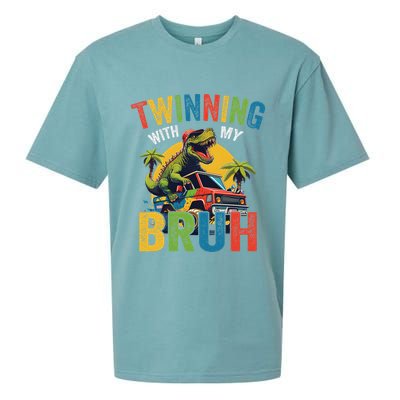 Twinning With My Bestie Funny Twin Day Spirit Week Sueded Cloud Jersey T-Shirt