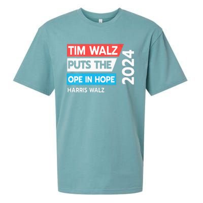 Tim Walz Puts The Open In Hole 2024 Harris Walz Sueded Cloud Jersey T-Shirt