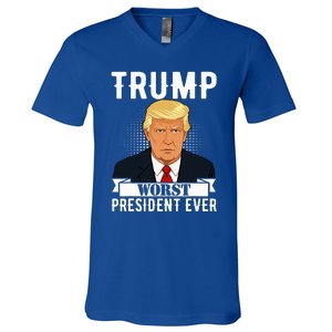 Trump Worst President Ever Political Statement V-Neck T-Shirt