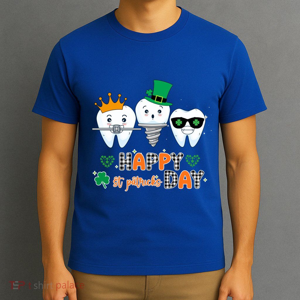Tooth With Shamrocks Dental Assistant Happy St PatrickS Day Cool Gift T-Shirt