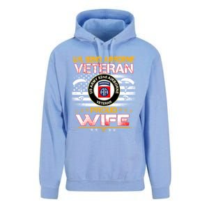 Us 82nd Airborne Veteran Proud Wife Us Flag Patriotic Gift Unisex Surf Hoodie